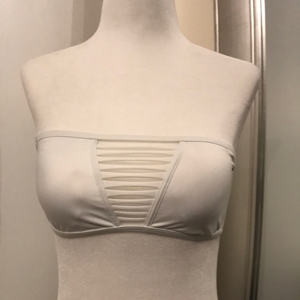 NWOT white strapless bikini top